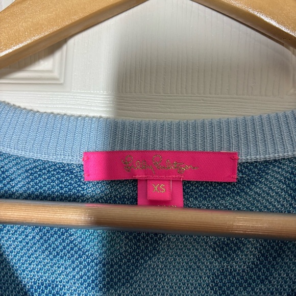 Lilly Pulitzer Jasmina Sweater XS Skim Blue Don’t be a Cheetah Print Mobwife - Picture 3 of 9